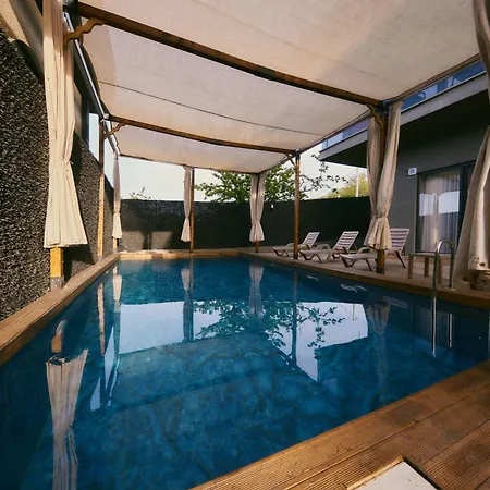 Вилла Andalus View No Alcohol Allowed With Heated Pool