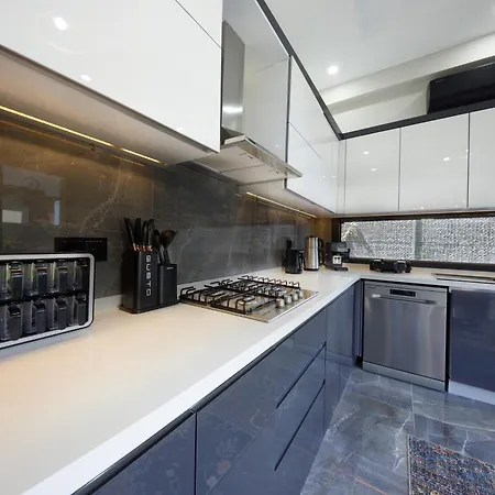 Andalus View No Alcohol Allowed With Heated Pool Вилла Сакарья