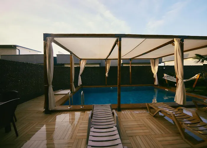 Villa Andalus View No Alcohol Allowed With Heated Pool *