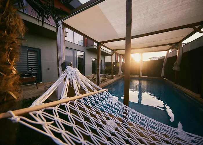 Andalus View No Alcohol Allowed With Heated Pool Villa